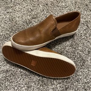 Frye Cognac shoes size 7.5